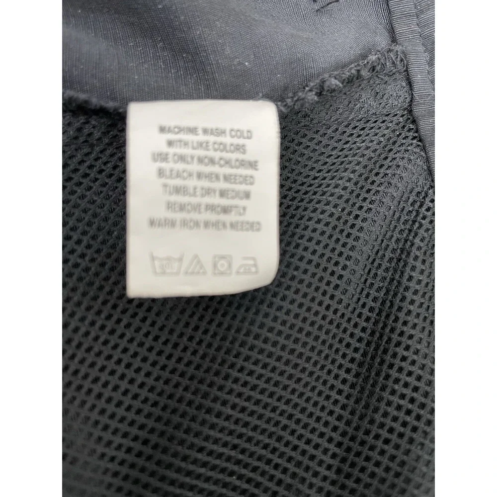 New IZOD XFG Golf Shorts Mens Classic Fit Black Flat Frnt Style5063 Size 40  NWT